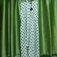 ราคา จั้มขายาวแขนกุดสีขาวลายจุด งานป้าย (16031189789)