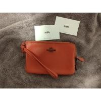 ราคา กระเป๋าคล้องมือ coach หนังแท้ มือสอง สองซิป (14914425668)