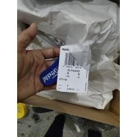 ราคา รองเท้าสีขาว reebok มือ1 (9736032456)