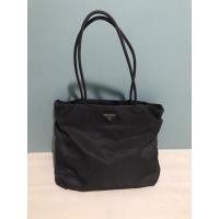 ราคา กระเป๋า PRADA NYLON สีน้ำตาลแท้ มือสอง (22541832182)