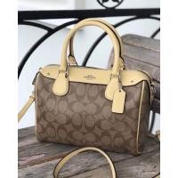 ราคา Coach ทรงหมอน ขนาด 9" สีเหลืองลาย C (1265189049)