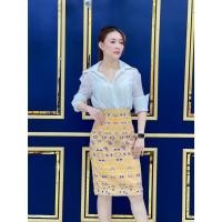 ราคา กระโปรงผ้าไทย ทรงสอบ (เฉพาะกระโปรง) ผ้าไหมแกมฝ้าย สีเหลือง อัดกาวทั้งผืน (28373321265)