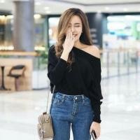 ราคา เสื้อไหมพรมปาดไหล่ทรงปีกค้างคาว (111148636)