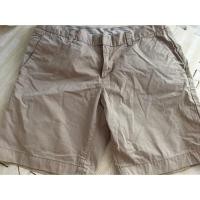 ราคา [มือสอง] Uniqlo - กางเกงขาสั้นผู้หญิง เอว 32 นิ้ว (6832422996)