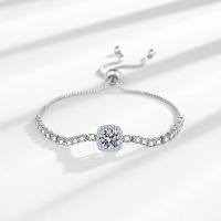 ราคา สร้อยข้อมือฝังเพชรโมอีส เงินแท้ 92.5% ชุบทองคำขาว (25716670318)