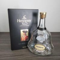 ราคา ขวดเปล่า Hennessy XO เพื่อการสะสมขวดเหล้าเก่า ลวดลายสวย ทรงคุณค่า น่าสะสม เป็นสินค้ามือ 2 (26303668494)