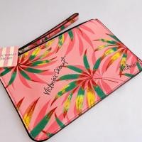 ราคา กระเป๋าซิป Victoria’s Secret พร้อมสายคล้องมือของแท้จากช็อป อเมริกา (12286253695)