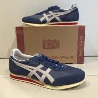 ราคา Onitsuka Tiger Sakurada Sneakers