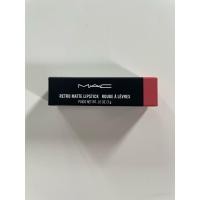 ราคา Mac Lipstick สี Runway Hit (24334196957)