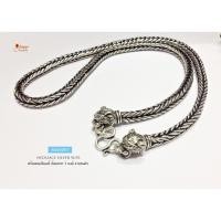 ราคา สร้อยคอเงินแท้ 92.5% ห้อยพระ 1 องค์ ลายสี่เสา งานรมดำ หัวเสือ หนัก 5.4 - 6.8 บาท (งานไทย) MO0097 (6404609624)