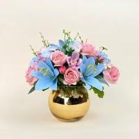 ราคา ดอกไม้ประดิษฐ์จัดพร้อมแจกันทรงกลม ดอกลิลลี่ กุหลาบ ดอกแซม จัดทรงพุ่มกลม แบบรอบด้าน (25731037030)