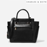 ราคา Charles & Keith work handbags สีดำ (14119221)