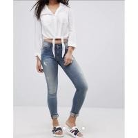 ราคา กางเกงยีนส์ขายาว Tommy hilfiger แท้100% ทรงสวยมากกกกก (10550224191)