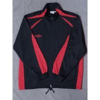 ราคา เสื้อวอร์มทรงแร์ร Umbro หลังสกรีนบิ๊กโลโก้ แท้(มือสอง) (24180649783)
