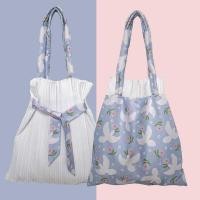 ราคา ❤ กระเป๋าพลีท 2 ด้าน พลีทขาวออฟไวท์ กับผ้าเนื้อซาติน (27100247776)