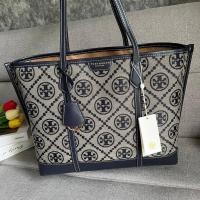 ราคา TORY BURCH PERRY T MONOGRAM JACQUARD TRIPLE COMPARTMENT TOTE (23224962178)