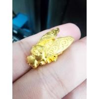 ราคา ครูบาเต่า วัดอุโบสถบ้านเหล่า จ.เชียงใหม่ แมลงภู่คำ รุ่น รวยทรัพย์ ซองเดิม (KP5732) (28505915602)