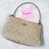 ราคา COACH TOP HANDLE POUCH IN SIGNATURE (312701243)