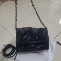 ราคา marc jacobs mini pillow bag (19991085853)