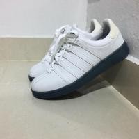 ราคา รองเท้าผ้าใบ K-swiss สีขาว (647802249)