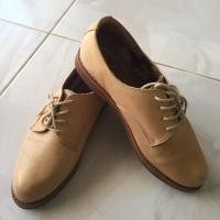 ราคา รองเท้าหนังแท้ มือสอง สภาพ90% หนังแท้ (25878879943)