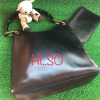 ราคา กระเป๋า”GUCCI BamBoo” หนังสีดำของแท้ สภาพใช้งาน มีใบเล็กด้วยค่ะ (1774302339)
