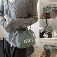 ราคา happy. girl: พร้อมส่งกระเป๋าสะพายข้าง หนังPU แฟชั่น กระเป๋าสะพายไหล่ EP7441 (29323903027)