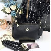 ราคา กระเป๋าสะพายไหล่ COACH ทรงพอช สะพายข้าง มีสายยาวสายสั้นถอดได้ (9550120367)
