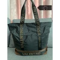 ราคา กระเป๋าทรงชอปปิ้ง Valentino Rossa มือสองของแท้ (12425257699)