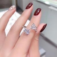 ราคา สินค้าพร้อมส่งในไทยของแท้100% Swarovskiของแท้Swarovskiแท้ แหวน SWAROVSKI ATTRACT SOUL ring (19985850719)