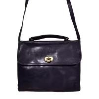 ราคา La moda กระเป๋าหนังแท้ กระเป๋าครอสบอดี้ กระเป๋าหนังแท้มือสอง หนังสีดำ กระเป๋าผู้ชาย saddle bag yonvi (29079079199)