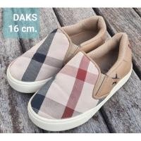 ราคา Used DAKS แท้ % รองเท้าเด็กมือสอง 15 cm. (25882626052)