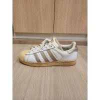 ราคา รองเท้าผ้าใบมือสอง Adidas SuperStar ไซส์ 39 (29876252433)
