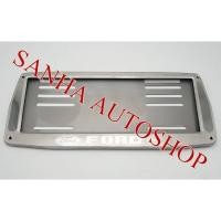 ราคา กรอบป้ายทะเบียนสแตนเลส โลโก้ Ford ทรงสี่เหลี่ยมคางหมู (2764075369)