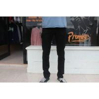 ราคา Hitam กางเกงยีนส์ผู้ชาย Premium Black (22568222554)