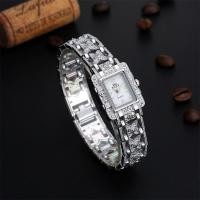 ราคา SOXY นาฬิกาควอตซ์ผู้หญิง เงิน leisure เพชร Bracelet (115567352)