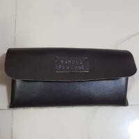 ราคา กระเป๋าสตางค์หนังแท้ สีดำอมน้ำตาล (6232485354)