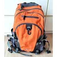 ราคา High Sierra suspension strap bag backpack กระเป๋าเป้ มือสองของแท้ สภาพดี (23756007431)