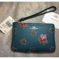 ราคา Sale‼️ต่ำกว่าทุน Coach New‼️แท้‼️ ป้ายห้อย+แคร์การ์ด คล้องมือ ไซส์ S / 1 ซิป Limited! (877150953)