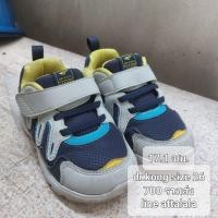 ราคา Sale Dr. Kong รองเท้าผ้าใบเด็ก มือสอง size 26 17.1 ซม. (25173797119)