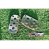 ราคา ชุด แป้นคันเร่ง แป้นเบรคฟอร์จูนเนอร์ GRsport (20559691159)