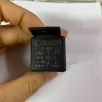 ราคา รีเลย์ BOSCH 5ขา 12V30A ของแท้ (7641327300)