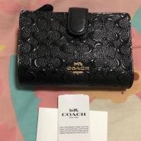 ราคา ส่งต่อ Coach outlets แท้ กระเป๋าสตางค์ใบสั้น (2372898016)