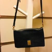 ราคา กระเป๋าcouronne สะพายข้างหนังมือสอง (6100241628)