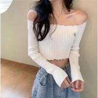 ราคา พร้อมส่งเสื้อปาดไหล่ครอปแขนยาว เสื้อไหมพรมผ้าร่อง ใส่ปาดไหล่-คลุมปกติได้สองแบบ (20060771957)