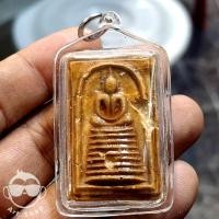 ราคา พระสมเด็จ วัดเกาะลอย หลวงปู่ทิม วัดระหารไร่ ปลุกเสก ปี2514 เนื้อผงเก่าแตกลาน พร้อมเลี่ยมกันน้ำ (29462723389)