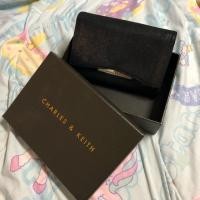 ราคา ส่งต่อกระเป๋าตังค์charles & keith (2330405621)