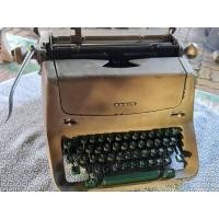 ราคา พิมพ์ดีด โบราณ FACIT. ( สวีเดน) (27869198102)