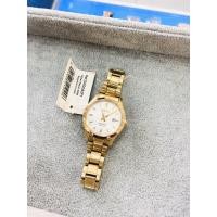 ราคา Seiko Sapphire glass นาฬิกาข้อมือผู้หญิง สายสแตนเลสสีทอง รุ่น SXDG92P1 สีทอง (2918713816)