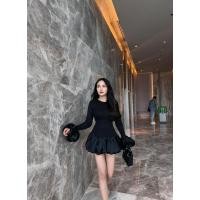 ราคา เดรสสั้นผ้ายืดคอกลมแขนยาวปลายแขนเป็นบอลลูนชายกระโปรงเป็นบอลลูน (26281281194)